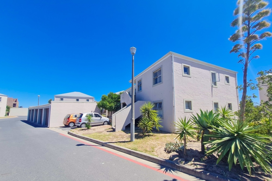 2 Bedroom Property for Sale in Sonstraal Heights Western Cape